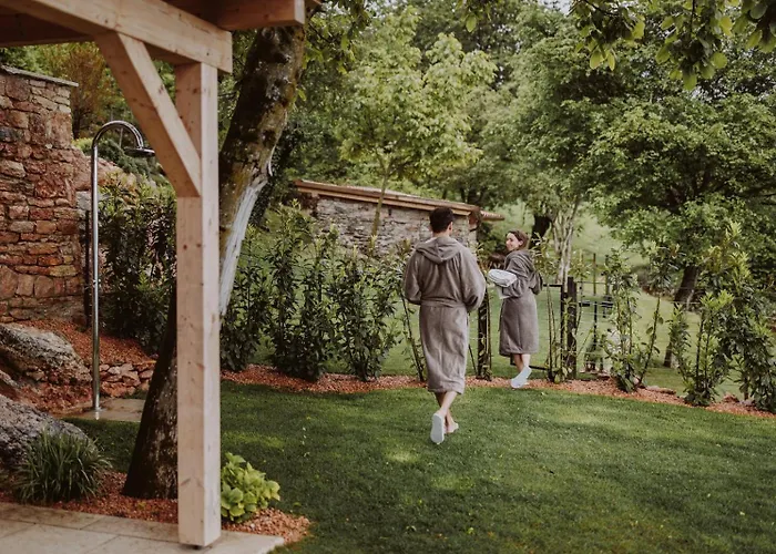 Favai Hills Your Secret Hideaway B&B 4*
